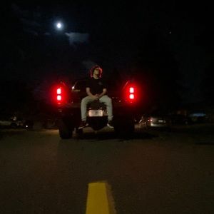 Meet your Posher, Izak